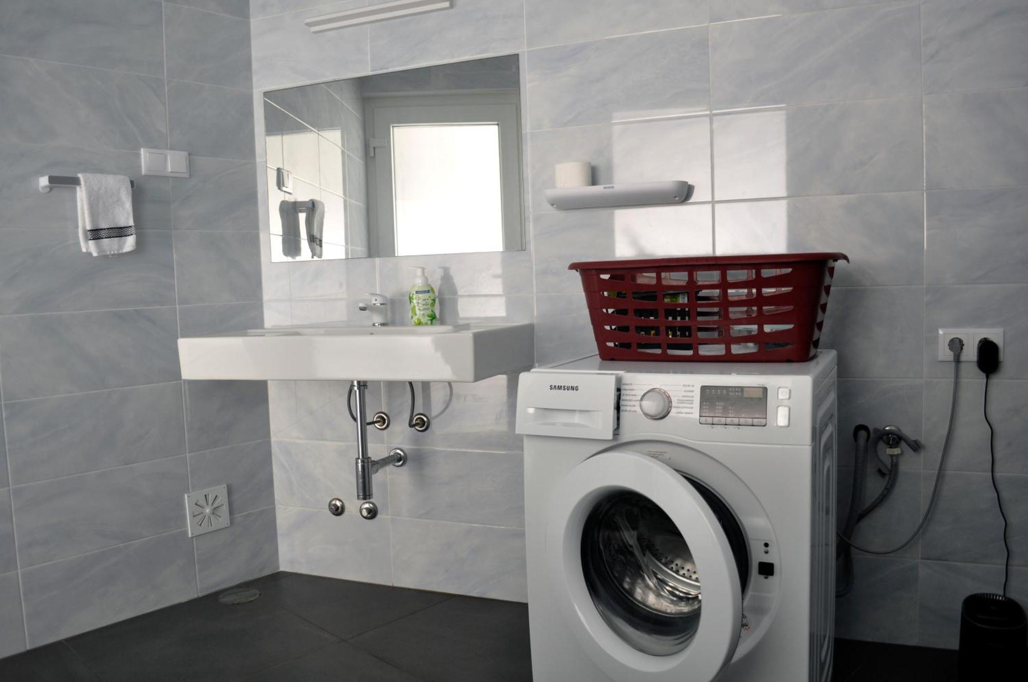 Spacious Seaside Apartment A - Faraway Lagoa  Bagian luar foto
